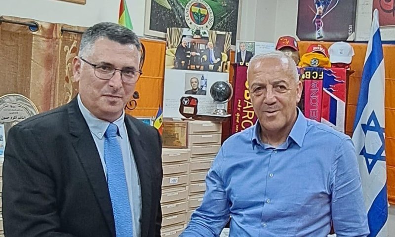 חבר כנסת לשעבר מצטרף למפלגת תקווה חדשה