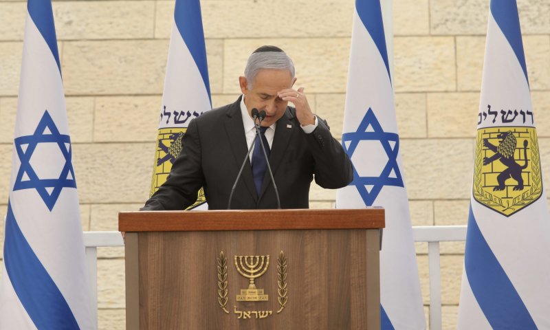 "בלי פוליטיקה!": קריאות קטעו את נאומו של נתניהו