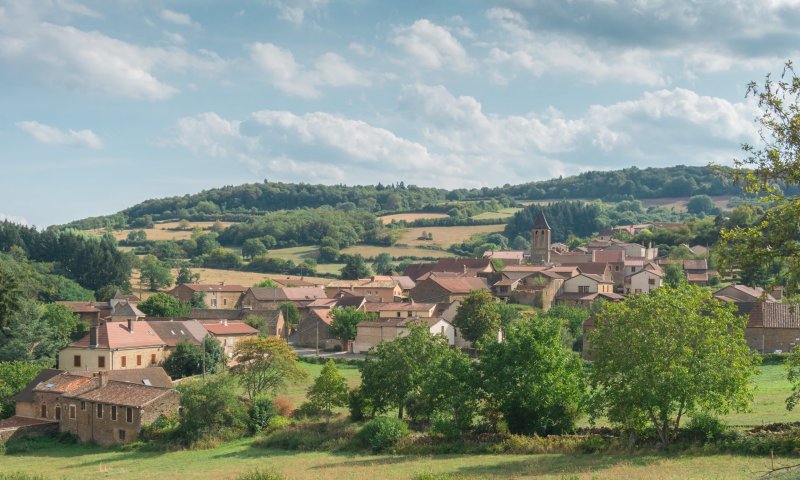"הספר 'היוצא דופן' מעביר את הקורא מסע אישי"