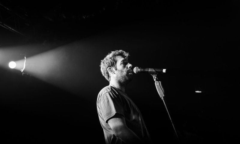 בלי להעליב: אלו ההגבלות על המוזמנים לחתונה של רביד פלוטניק