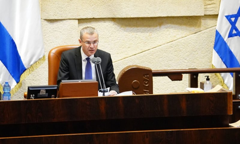 "חסר תקדים"- יו"ר הכנסת חושש ממחטף בועדה