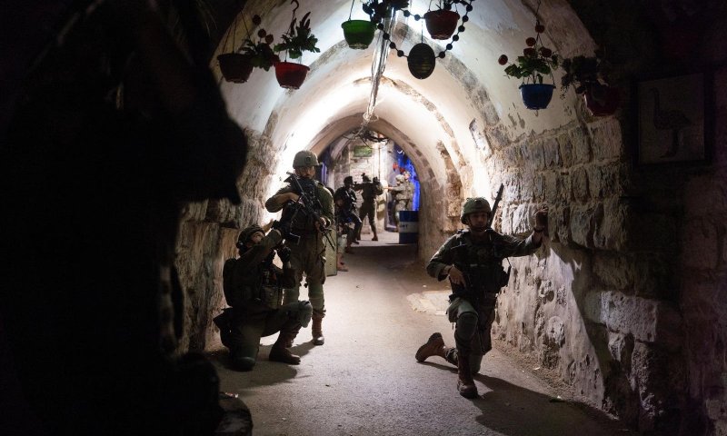 בפעילות לילית בשכם: הכוחות השמידו מטענים ועצרו מחבל | תיעוד