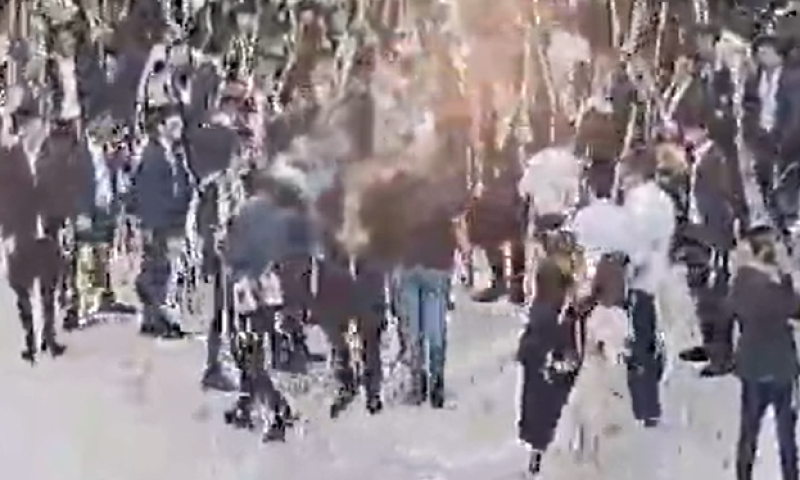 סערת היריקות על נוצרים: 5 בני אדם נעצרו