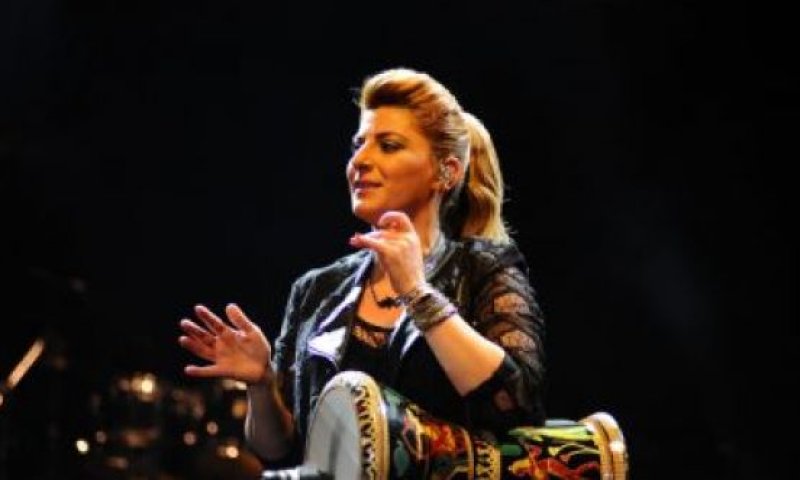 "זמרת עכורה": חברון נגד הופעתה של שרית חדד