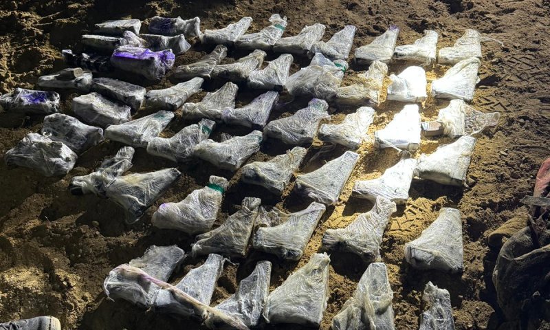 בגבול ירדן: סוכלה הברחת ענק של עשרות נשקים