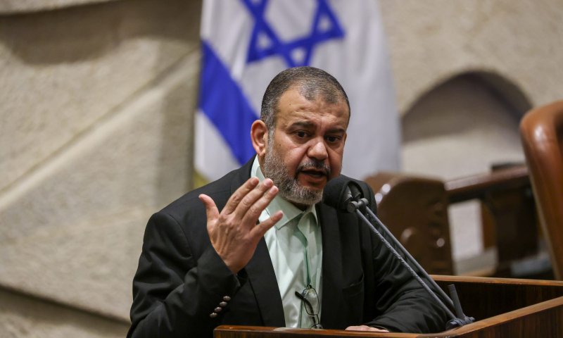 האם מותר לדבר ערבית במליאת הכנסת? עושים סדר