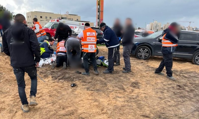 תאונה קטלנית: שני פועלים מתו מקריסת חומה באשדוד