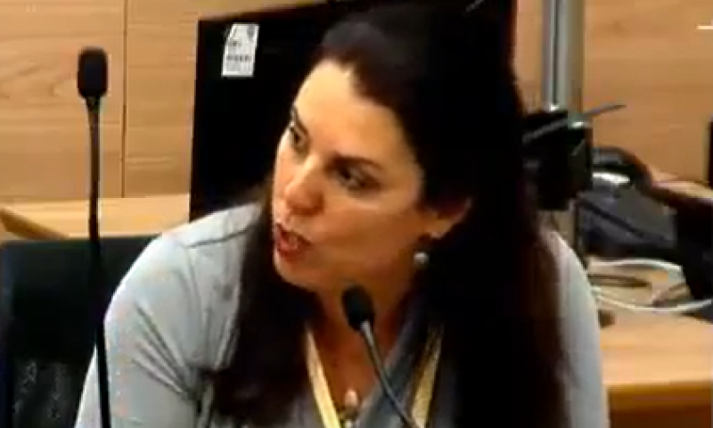 צופיה לקס בדמעות: "הילדה ביקשה; תצילו אותי"