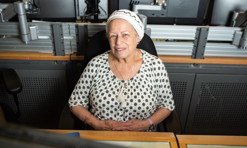 צפו: שורדת השואה ונכדתה הפעילו את הצפירה הארצית