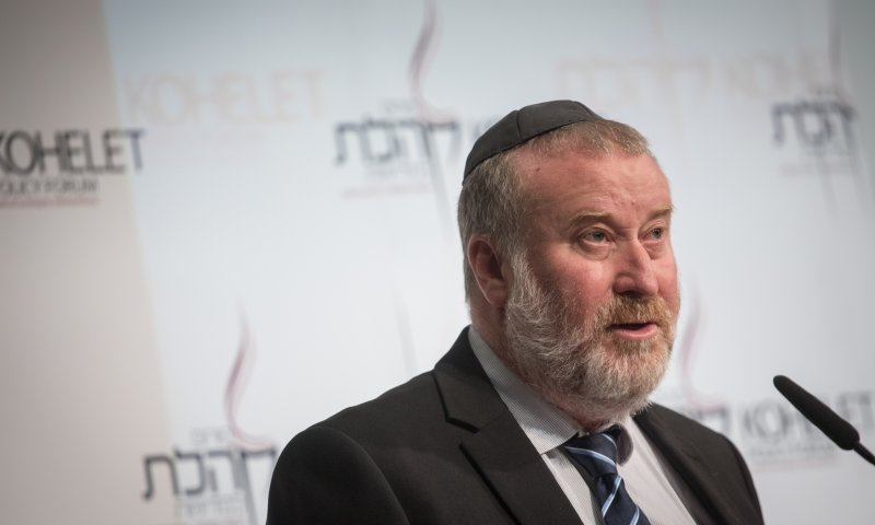 מנדלבליט: "הפוליטיקאים תוקפים אותי" &bull; האזינו