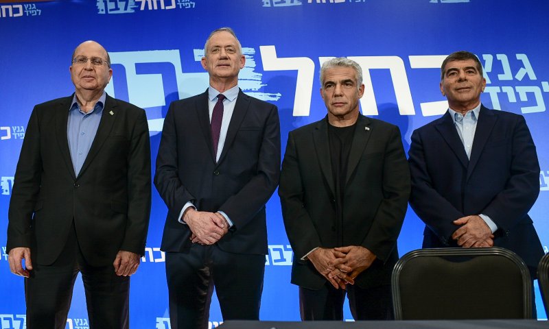 ב'כחול לבן' חוקרים מי החפרפרת במטה