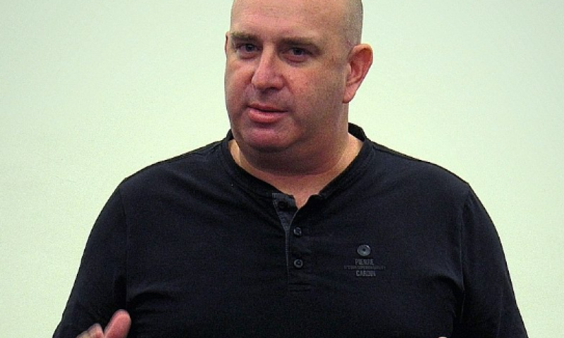 ניר דבורי נגד החרדים: מי שלא נושא בנטל שלא יהיה כאן