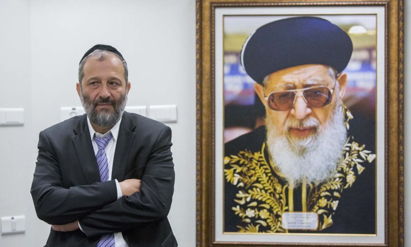 "אבא מה עשו לך" או "אבא מה עשינו לך"?