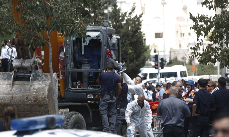 חוטובלי מאשימה את אבו מאזן בפיגוע; החמאס מברך