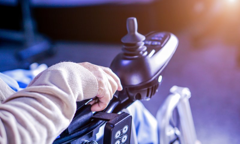 המהפכה הטכנולוגית של כסאות הגלגלים החשמליים בישראל