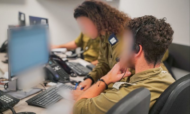 עלות השחר, היום שאחרי: הזוג ששירת יחד תחת אש