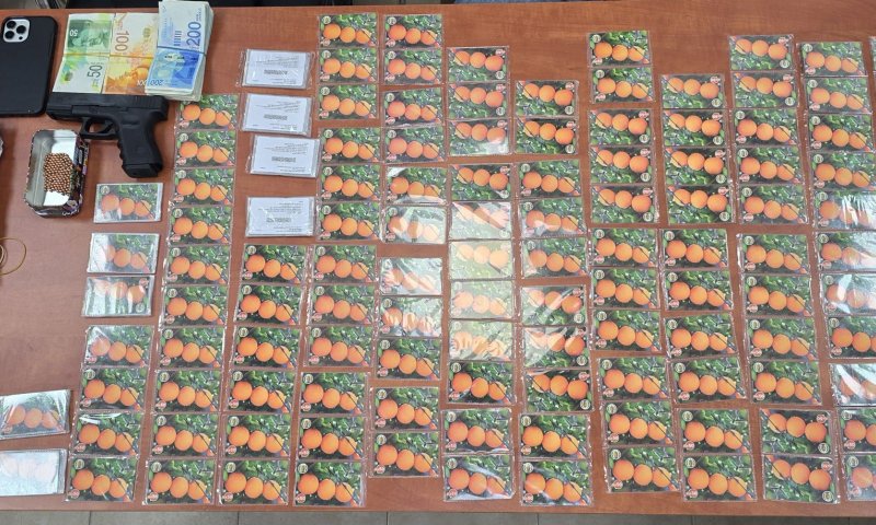 בפעילות משולבת של שב"ס ומשטרה: נחשפה רשת הברחת כרטיסי טלפון