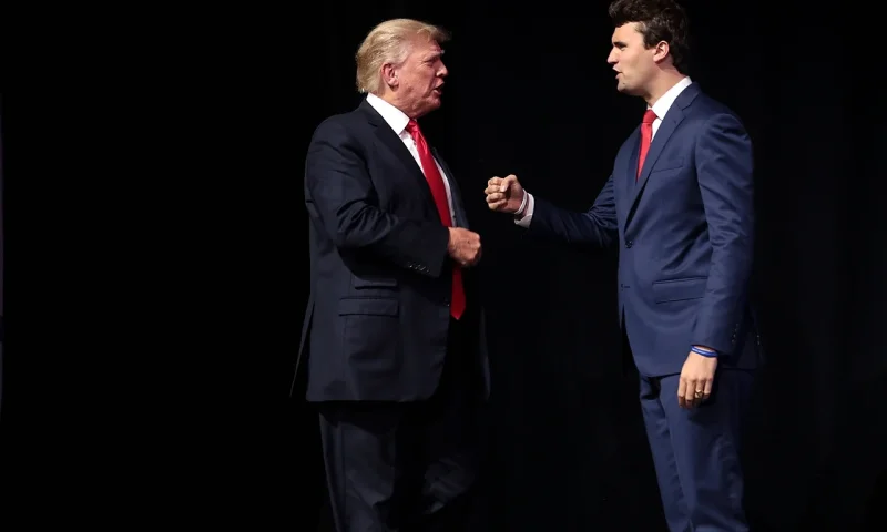 רוקדים על הדם: כך הגיבה התקשורת בארה"ב לרצח קירק