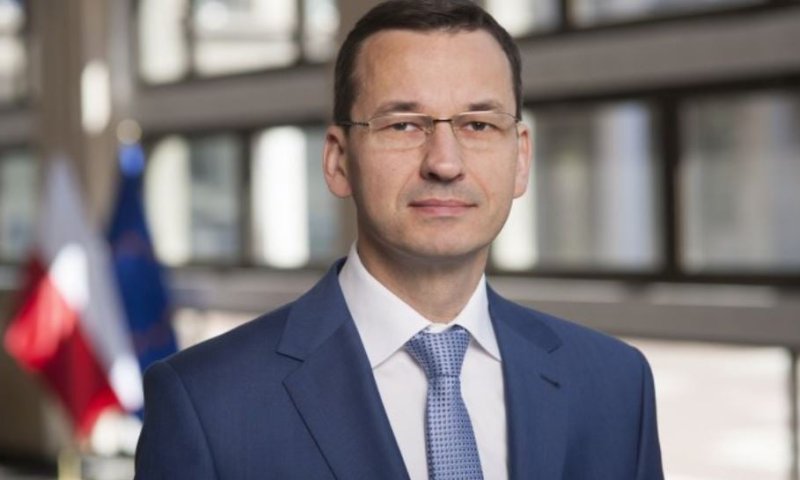 מקומם: ראש ממשלת פולין משווה בין יהודים לפושעים