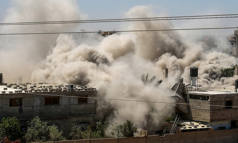 הפלסטינים מדווחים: 3 הרוגים בתקיפת רכב ברפיח