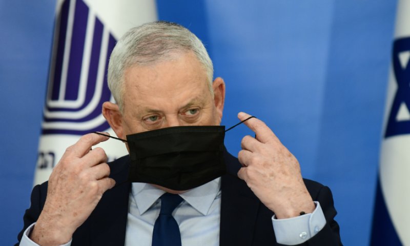 "תשאירו את סמכויות שר המשפטים בידי גנץ"