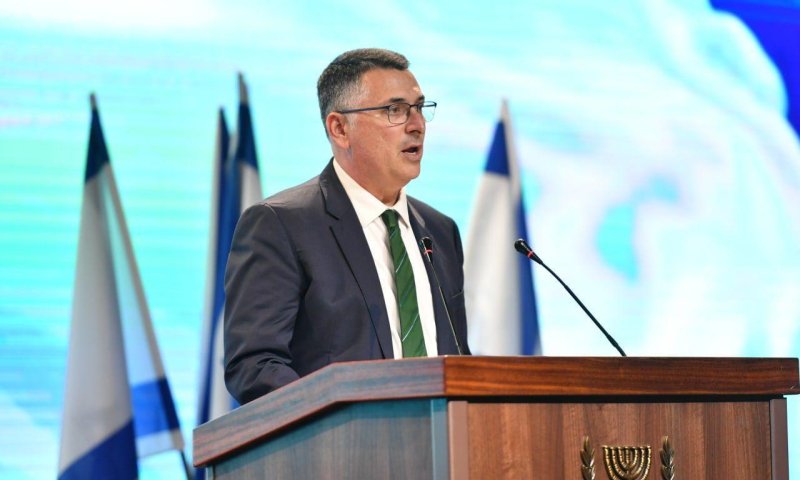 שר המשפטים על תוכנית הימין: רעה, לא מאוזנת