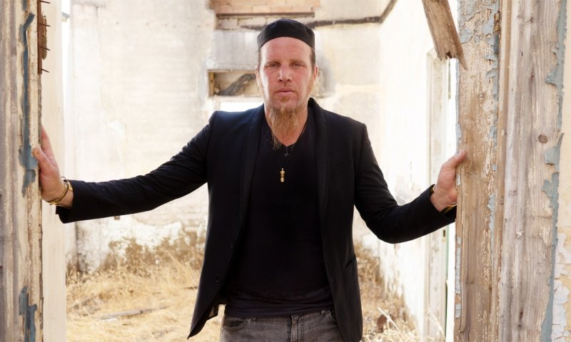 בוצר בסינגל חדש: "אור גנוז"