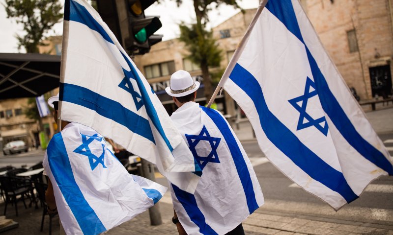 אהבת ישראל בלי קטגוריה/ תגובה לרב טל