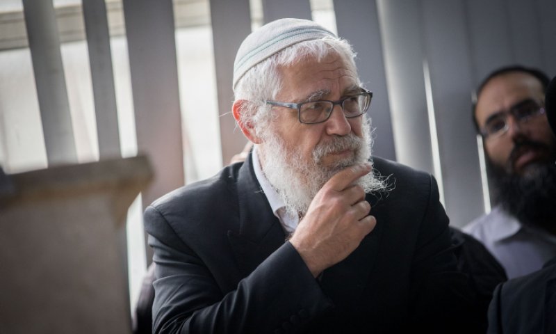 צפו: מאחורי הקלעים של פרשת מוטי אלון