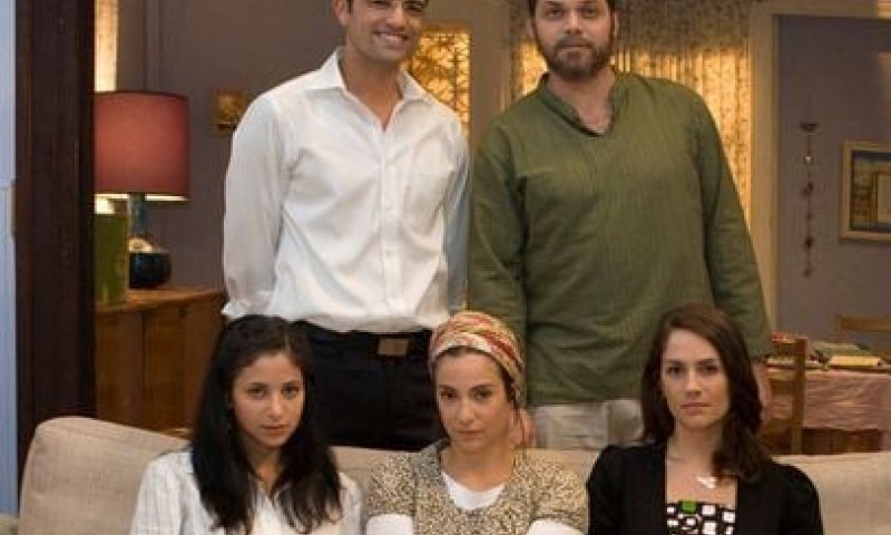 האם אתמול שודר הפרק האחרון של 'סרוגים'? לא בטוח