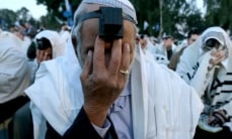 "הקב"ה לא עומד עם סטופר ובודק את בריותיו"