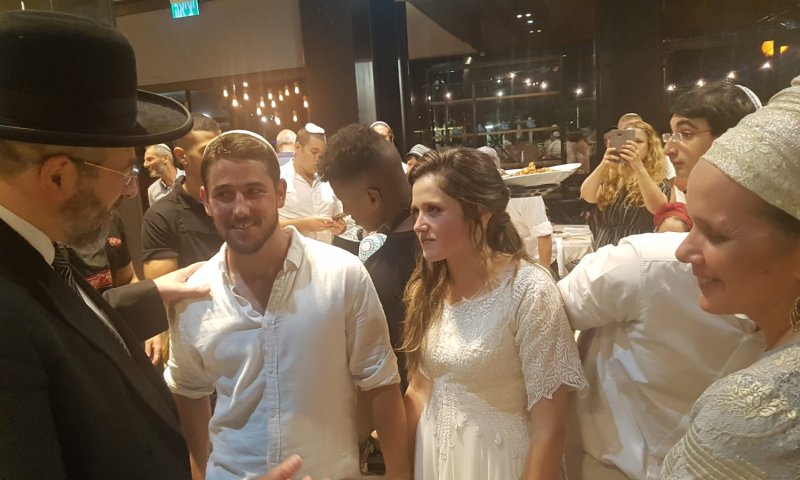 מרגש: השיר שחיברה תמר אטינגר לחתונת בתה. האזינו