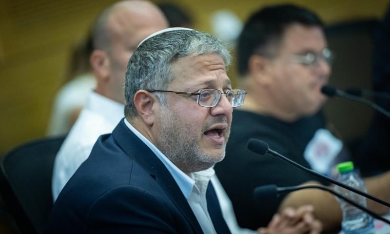 בן גביר מאיים בתביעת דיבה על רוני אלשיך