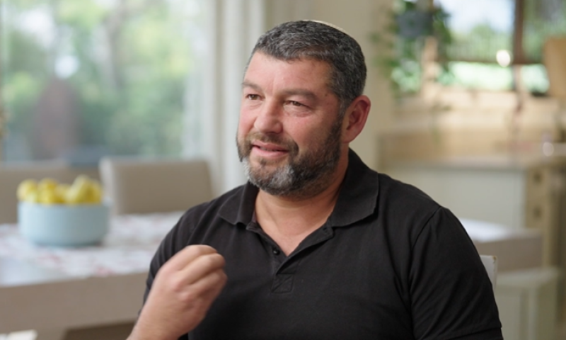 סקר פנימי: כמה מנדטים שווה עופר וינטר