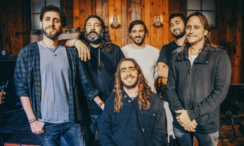 רווקים? ללהקת הפיל הכחול יש פתרון מפתיע בשבילכם