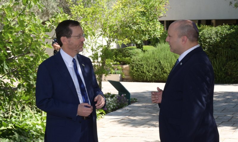 נפרד מהתפקיד: בנט והרצוג בפגישת סיכום