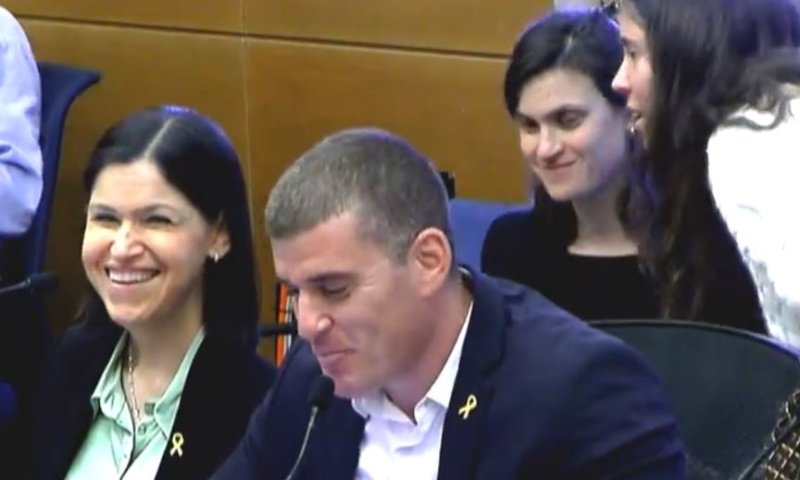 "מה השם?" בכנסת מסתלבטים על ח"כ ירון לוי