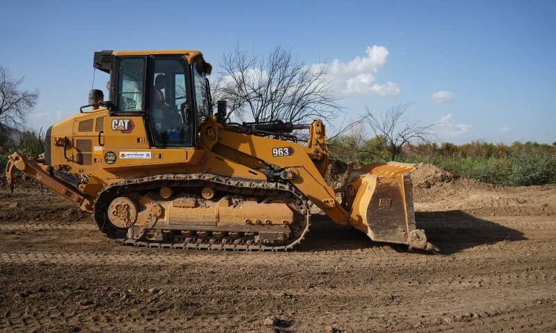 צפו בתיעוד: החלו העבודות להקמת המכשול בגבול ירדן