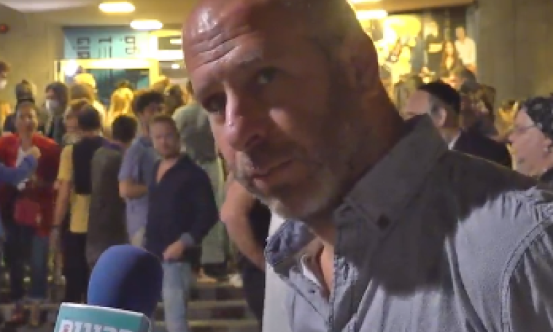 צפו: חנוך דאום לסרוגים: "המהלך של מלך פורץ דרך"