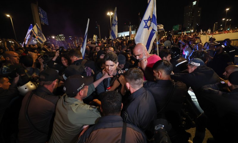 אחרי עימות עם מפגינים: היציאה לירושלים נפתחה לתנועה