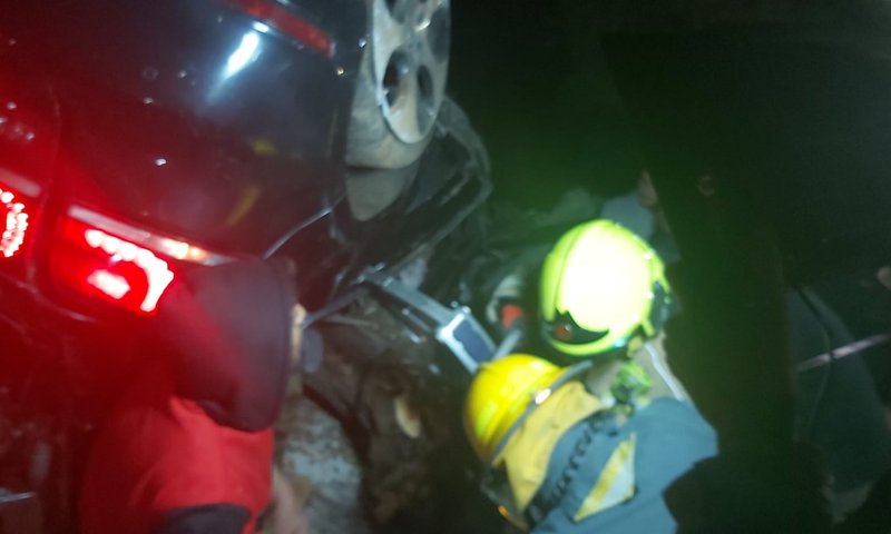 תאונה קשה בשומרון: 2 לכודים חולצו במצב קשה