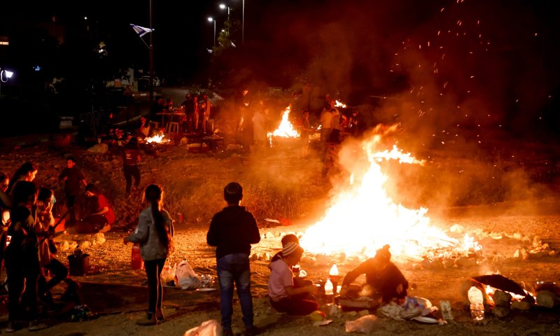 נציב הכבאות חתם על צו האוסר הדלקת מדורות