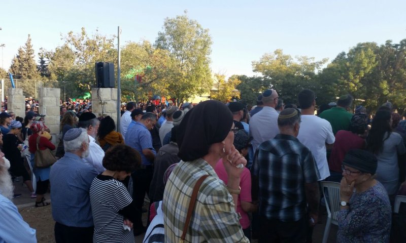 הלווית שרה לונדון: "אשת חסד וחברת אמת"