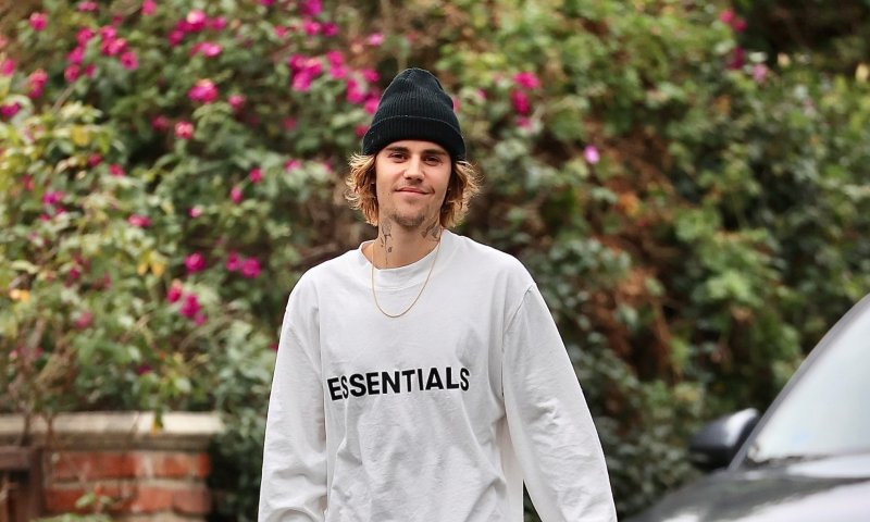 לאחר הדיווחים על מצבו הנפשי: ג'סטין ביבר מתפוצץ על הצלמים