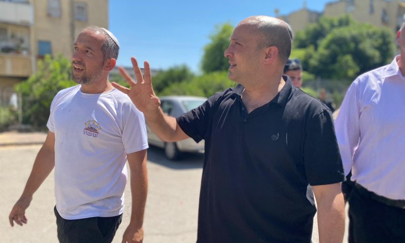 בנט בלוד: "יש סכנה ממשית לשלומם של התושבים"