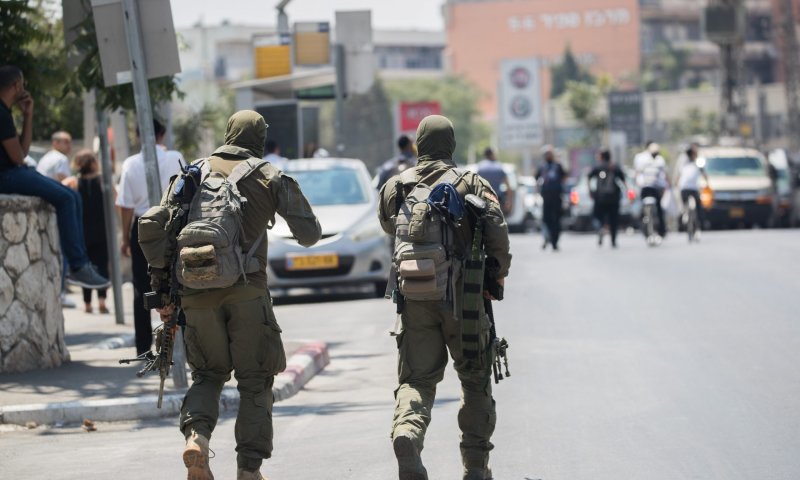 שיפור במצבו של סנ"צ ש': ער ומתקשר עם משפחתו