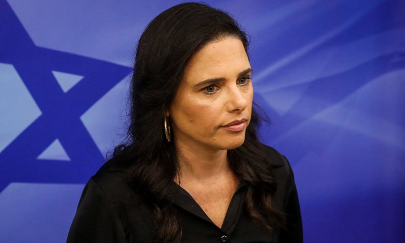 בגלל המראיינים: איילת שקד ביטלה ראיון בערוץ 14