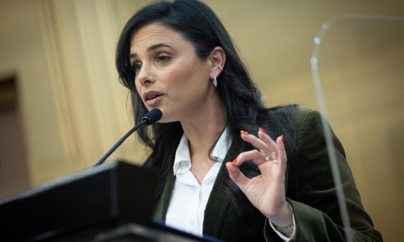 שקד: "אנחנו עושים הכל כדי שחומש לא תפונה"