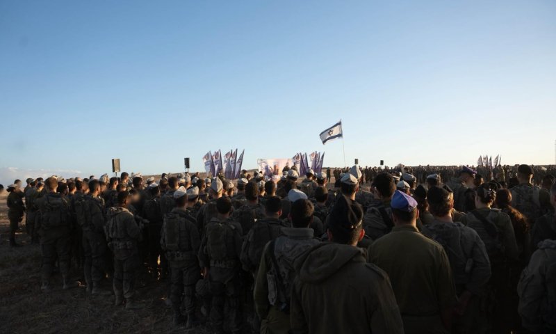 &ldquo;תנצרו את הרגע הזה&rdquo;: דברי הפרידה המרגשים של מפקד גדוד צבר