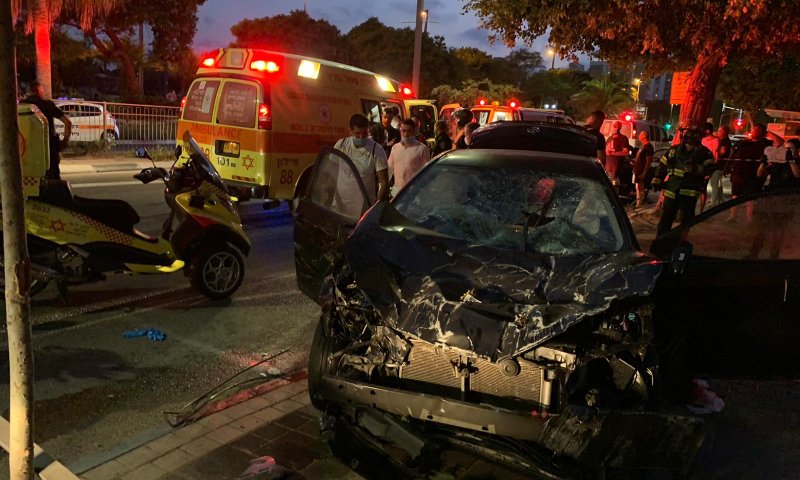 תאונה קטלנית בחולון: נהגת כבת 25 נהרגה מהתנגשות